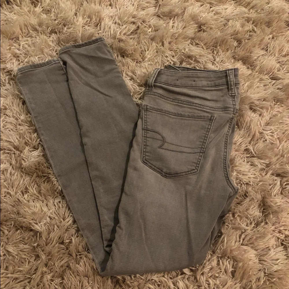 American Eagle super stretch jeans